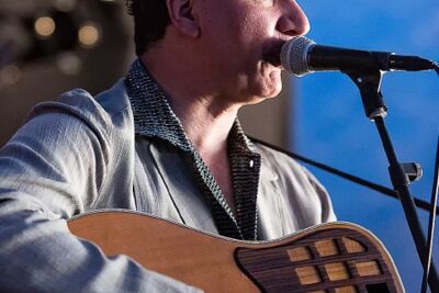 The Tinstars ft Ruby Pearl @ Sjock Rock 2015, picture 2, photographed by Edwin Houdevelt - FrontView Magazine