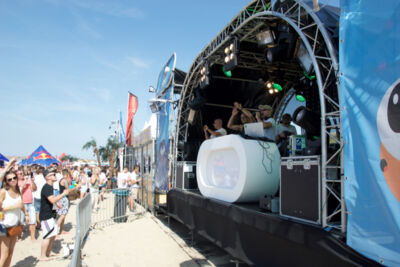 Beachland 2015 @ Bevrijdingsplein Blankenberge, picture 23, photographed by Bart Baevegems - FrontView Magazine