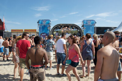 Beachland 2015 @ Bevrijdingsplein Blankenberge, picture 24, photographed by Bart Baevegems - FrontView Magazine
