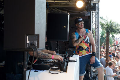Beachland 2015 @ Bevrijdingsplein Blankenberge, picture 32, photographed by Bart Baevegems - FrontView Magazine