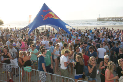 Beachland 2015 @ Bevrijdingsplein Blankenberge, picture 108, photographed by Bart Baevegems - FrontView Magazine