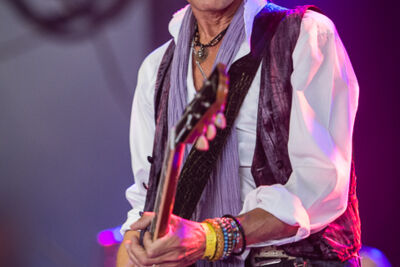 The Scabs @ Rock Zottegem, picture 3, photographed by Jan van Hecke - FrontView Magazine