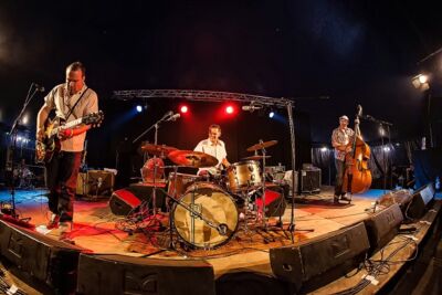 Walter Broes and the Mercenaries @ Sjock Rock 2015, picture 17, photographed by Edwin Houdevelt - FrontView Magazine