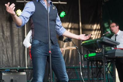 Wim Leys - Vlaanderen Zingt @ Grote Markt Mechelen, foto 35, foto's door Dimitri Vanlommel - FrontView Magazine