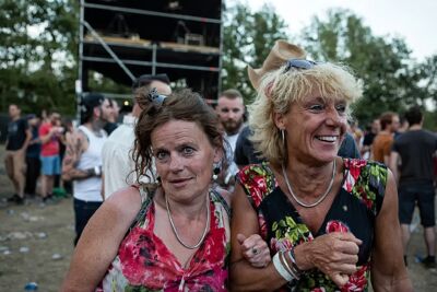 Sfeer en publiek @ Sjock Rock 2015, foto 17, foto's door Edwin Houdevelt - FrontView Magazine