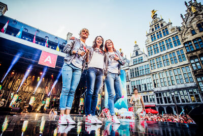 Vlaanderen Feest @ Grote Markt Antwerpen, foto 22, foto's door Elke Briers - FrontView Magazine