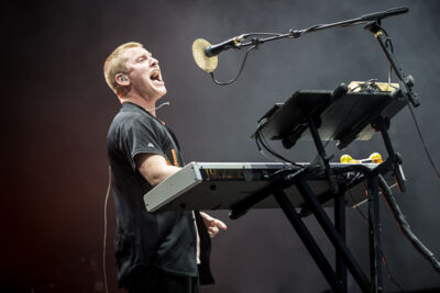 Jungle @ Dour 2015, picture 12, photographed by Dorien Goetschalckx - FrontView Magazine
