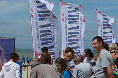 Mamma Mia: Flipper Run @ Strand Oostende, picture 1, photographed by Bart Baevegems - FrontView Magazine