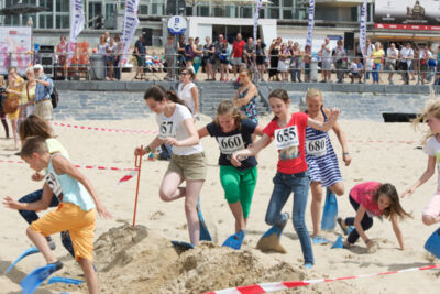 Mamma Mia: Flipper Run @ Strand Oostende, picture 19, photographed by Bart Baevegems - FrontView Magazine