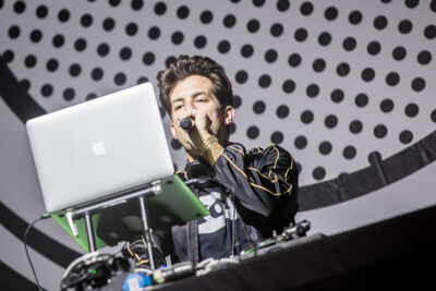 Mark Ronson @ Dour 2015, foto 1, foto's door Dorien Goetschalckx - FrontView Magazine