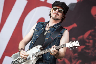 Rival Sons @ Dour 2015, picture 4, photographed by Dorien Goetschalckx - FrontView Magazine