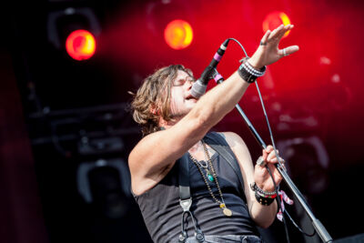 Rival Sons @ Dour 2015, picture 13, photographed by Dorien Goetschalckx - FrontView Magazine