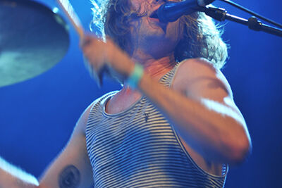 Blood Red Shoes @ Rock Herk dag 1, foto 16, foto's door Bart Scholliers - FrontView Magazine