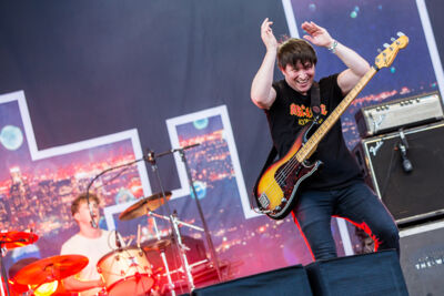 The Wombats @ Dour 2015, picture 14, photographed by Dorien Goetschalckx - FrontView Magazine
