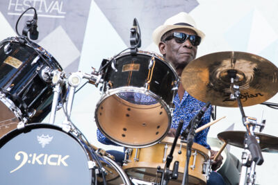 Tony Allen Review feat. Damon Albarn & Oxmo Puccino @ Dour 2015, foto 4, foto's door Dorien Goetschalckx - FrontView Magazine