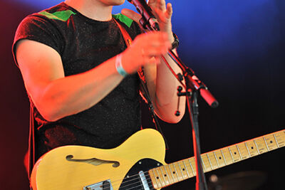 Zinger @ Rock Herk dag 1, picture 9, photographed by Bart Scholliers - FrontView Magazine