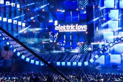 Electric Love Festival 2015 - Part I @ Salzburg, picture 30, photographed by Tom Van Tongerloo - FrontView Magazine