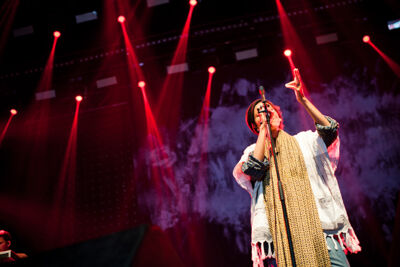Nneka @ Dour 2015, picture 5, photographed by Magali Decamps - FrontView Magazine