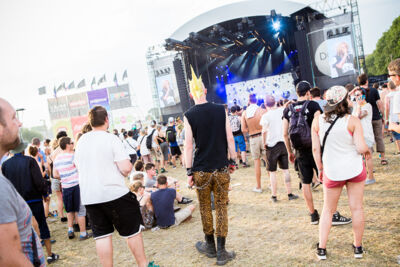 Sfeer @ Dour 2015, foto 14, foto's door Dorien Goetschalckx - FrontView Magazine