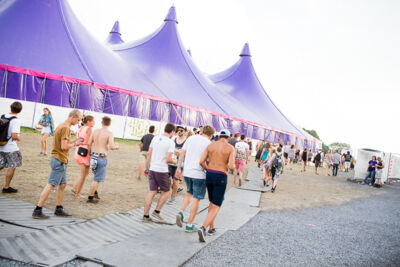 Sfeer @ Dour 2015, foto 21, foto's door Dorien Goetschalckx - FrontView Magazine