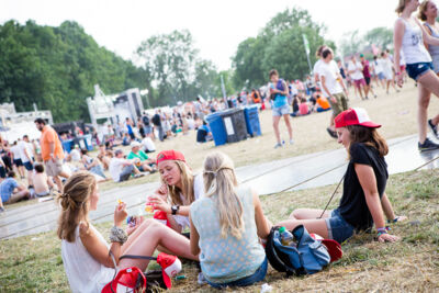 Sfeer @ Dour 2015, foto 23, foto's door Dorien Goetschalckx - FrontView Magazine