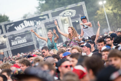 Sfeer @ Dour 2015, foto 42, foto's door Dorien Goetschalckx - FrontView Magazine