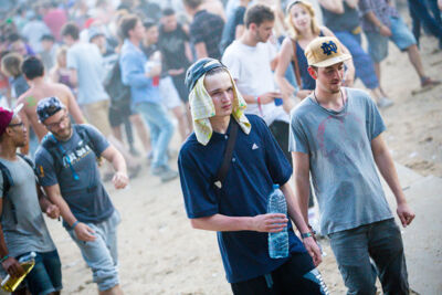Sfeer @ Dour 2015, foto 52, foto's door Dorien Goetschalckx - FrontView Magazine