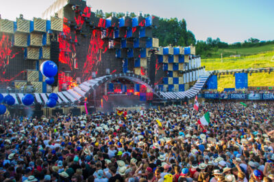 Electric Love Festival 2015 - Part II @ Salzburg, picture 2, photographed by Tom Van Tongerloo - FrontView Magazine