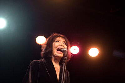 juliette Gréco @ OLT Rivierenhof, picture 2, photographed by Walter Grimm - FrontView Magazine