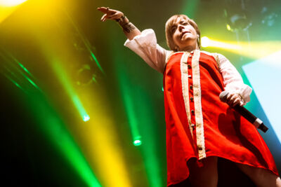 Little Big @ Dour 2015, foto 7, foto's door Dorien Goetschalckx - FrontView Magazine