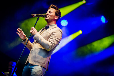 Yannick Bovy @ Gentse Feesten 2015, picture 6, photographed by Elke Briers - FrontView Magazine