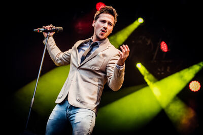 Yannick Bovy @ Gentse Feesten 2015, picture 8, photographed by Elke Briers - FrontView Magazine