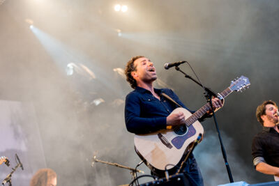 Yevgueni @ Beleuvenissen 2015, foto 7, foto's door Kurt Jacobs - FrontView Magazine