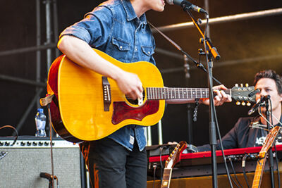 Douglas Firs @ M-idzomer Leuven dag 1, picture 3, photographed by Bart Scholliers - FrontView Magazine