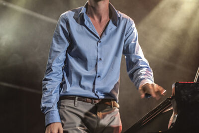 Avishai Cohen Trio @ M-idzomer Leuven dag 2 - Jazz, picture 16, photographed by Bart Scholliers - FrontView Magazine