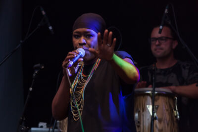 Mama’s Day Off @ Parkpop Mechelen, picture 15, photographed by Alex Wyckmans - FrontView Magazine