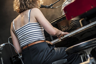 Bony King @ M-idzomer Leuven dag 3, picture 7, photographed by Bart Scholliers - FrontView Magazine