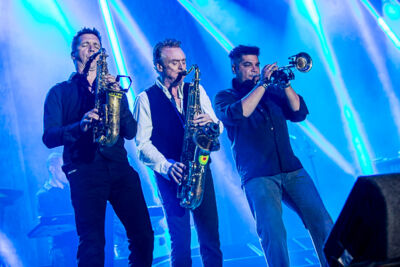 UB40 @ Beleuvenissen 2015, picture 10, photographed by Kurt Jacobs - FrontView Magazine