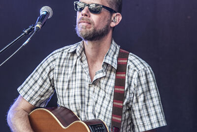 William Fitzsimmons @ M-idzomer Leuven dag 3, foto 6, foto's door Bart Scholliers - FrontView Magazine