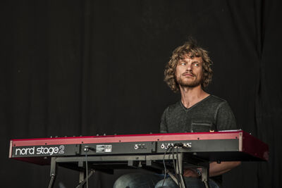 The Me In You @ M-idzomer Leuven dag 4, picture 6, photographed by Bart Scholliers - FrontView Magazine