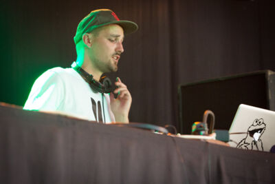 Bouncy dancehall @ Reggae Geel, picture 4, photographed by Stef Dierckx - FrontView Magazine