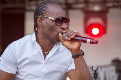Lukie D @ Reggae Geel, picture 9, photographed by Stef Dierckx - FrontView Magazine