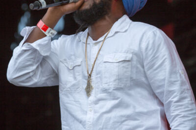 Pressure @ Reggae Geel, picture 13, photographed by Stef Dierckx - FrontView Magazine