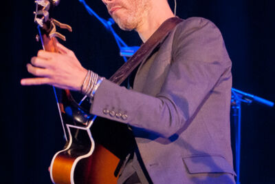 Asaf Avidan @ dranouter2015, foto 15, foto's door Devid Camerlynck - FrontView Magazine