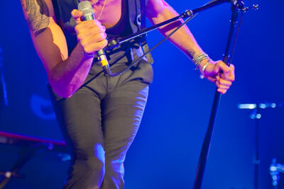 Asaf Avidan @ dranouter2015, foto 38, foto's door Devid Camerlynck - FrontView Magazine