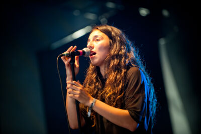 Intergalactic Lovers @ dranouter 2015, picture 34, photographed by Devid Camerlynck - FrontView Magazine