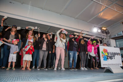 Sfeerbeelden @ Vlaanderen Zingt 2015 in Blankenberge, picture 7, photographed by Guy Danneels - FrontView Magazine