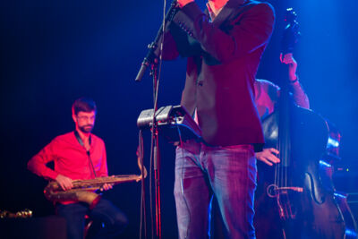 TaxiWars @ dranouter2015, foto 1, foto's door Devid Camerlynck - FrontView Magazine