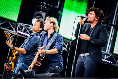 3JS @ Dutch Valley Festival 2015, foto 6, foto's door Elke Briers - FrontView Magazine