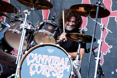 Cannibal Corpse @ Into The Grave 2015, foto 11, foto's door Dorien Goetschalckx - FrontView Magazine
